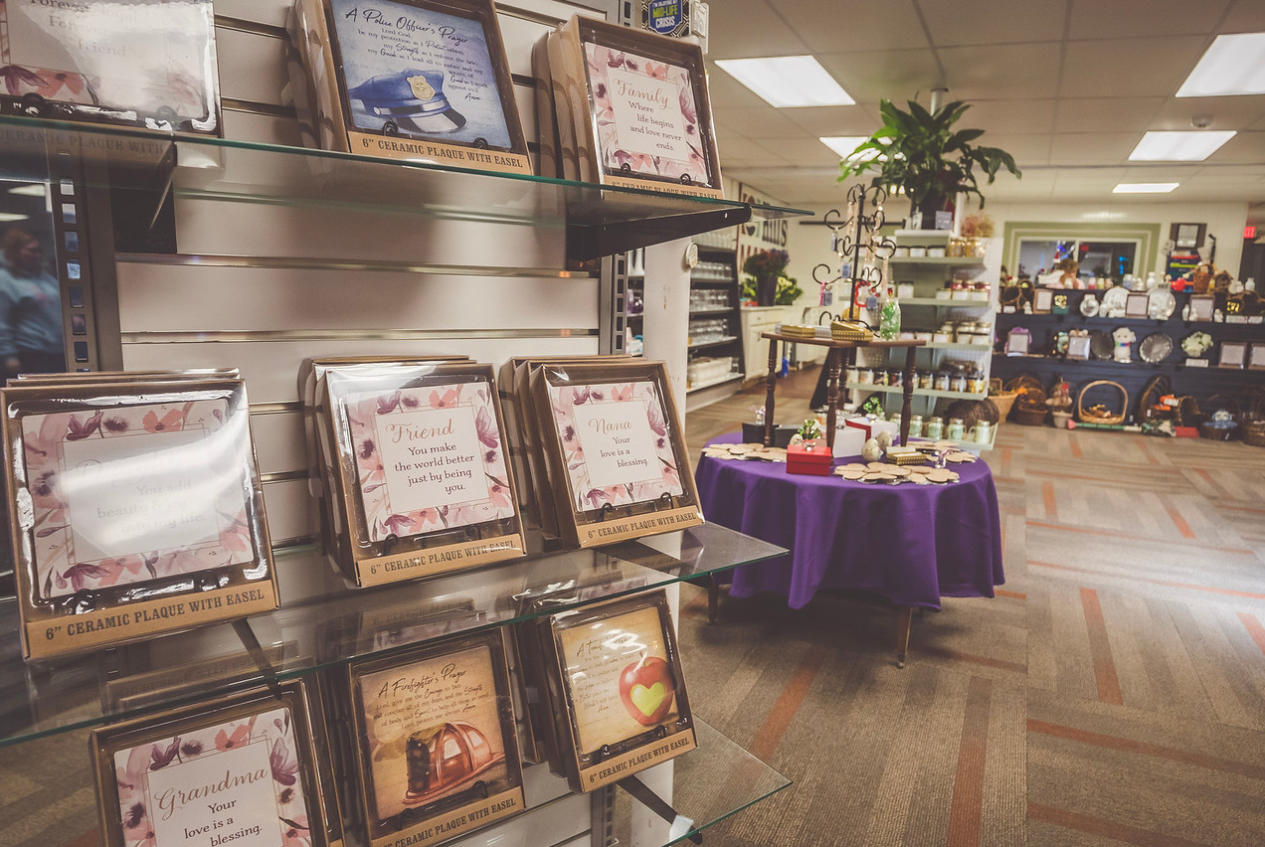 Floral Expressions By Darlene Image