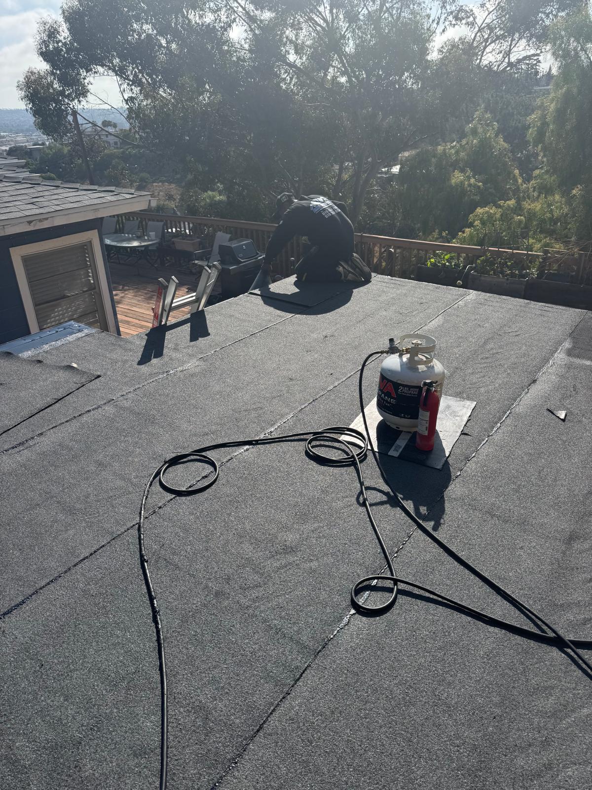 AMRE Roofing INC Image