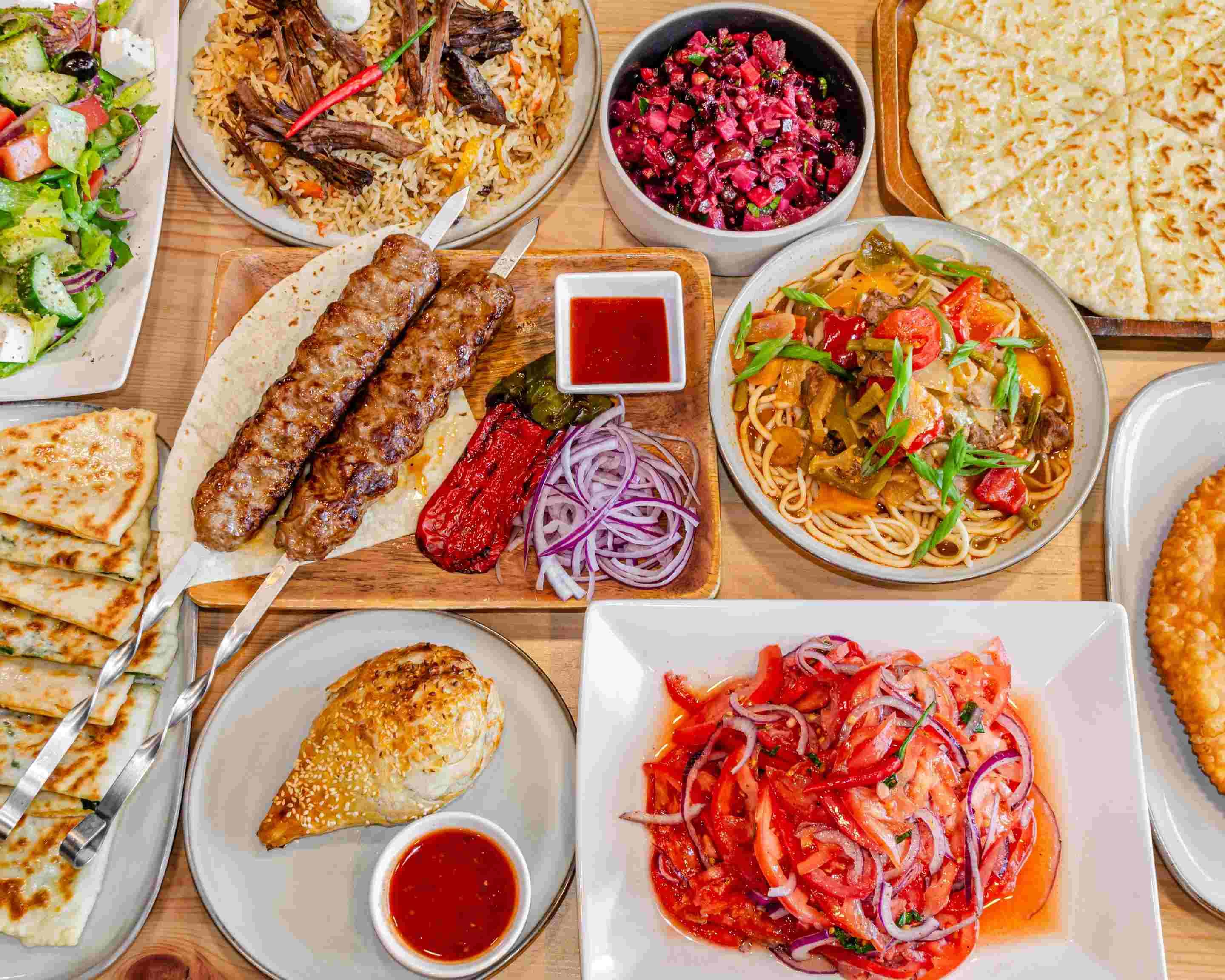 Aurora Market & Restaurant Image