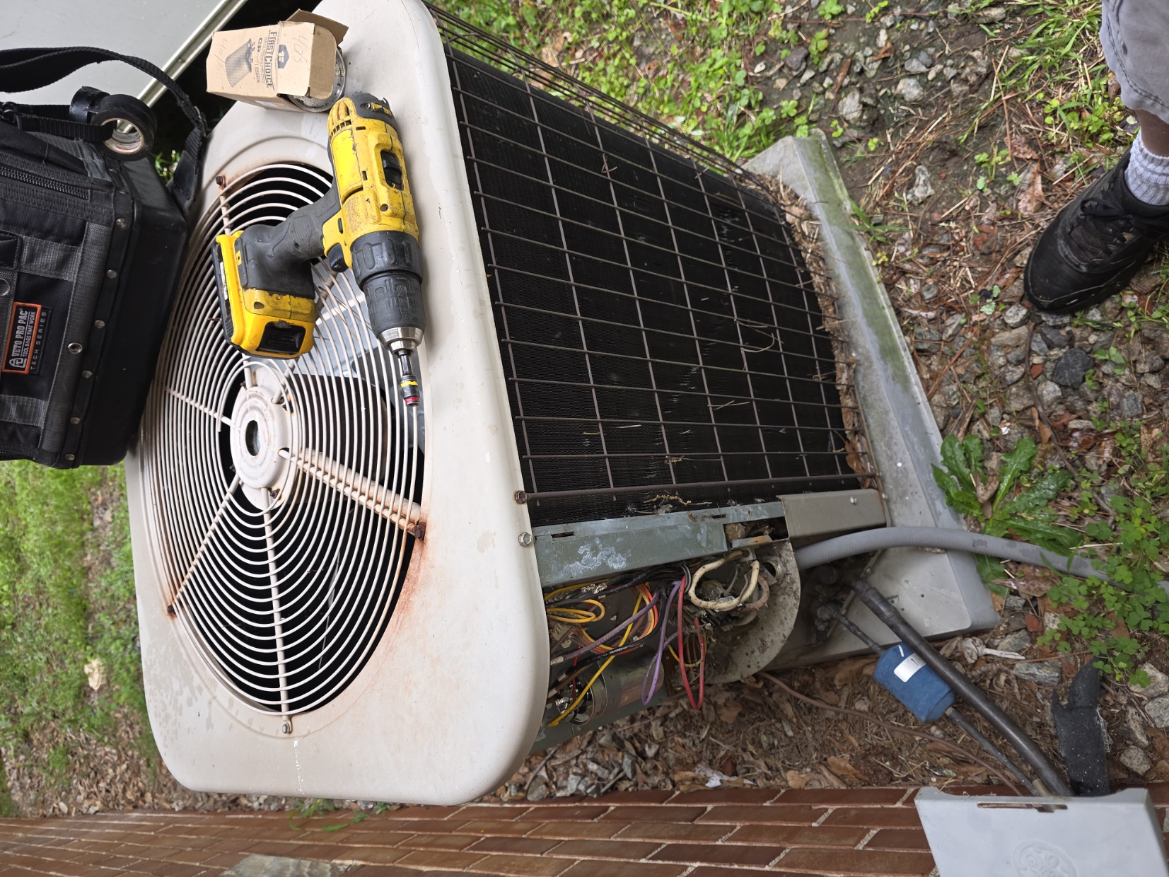 Air conditioner not coming on repaired by Aaac Service heating and air
